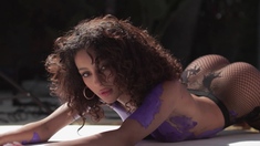 Curly Latina Teen Shows Stunning Body