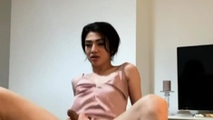 Shemale tranny gets blowjob before sucking